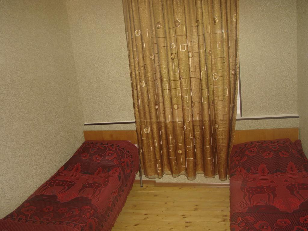 Guest House Tavaduri เมสเตีย ภายนอก รูปภาพ