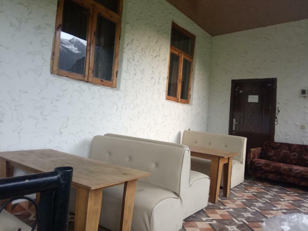 Guest House Tavaduri เมสเตีย ภายนอก รูปภาพ