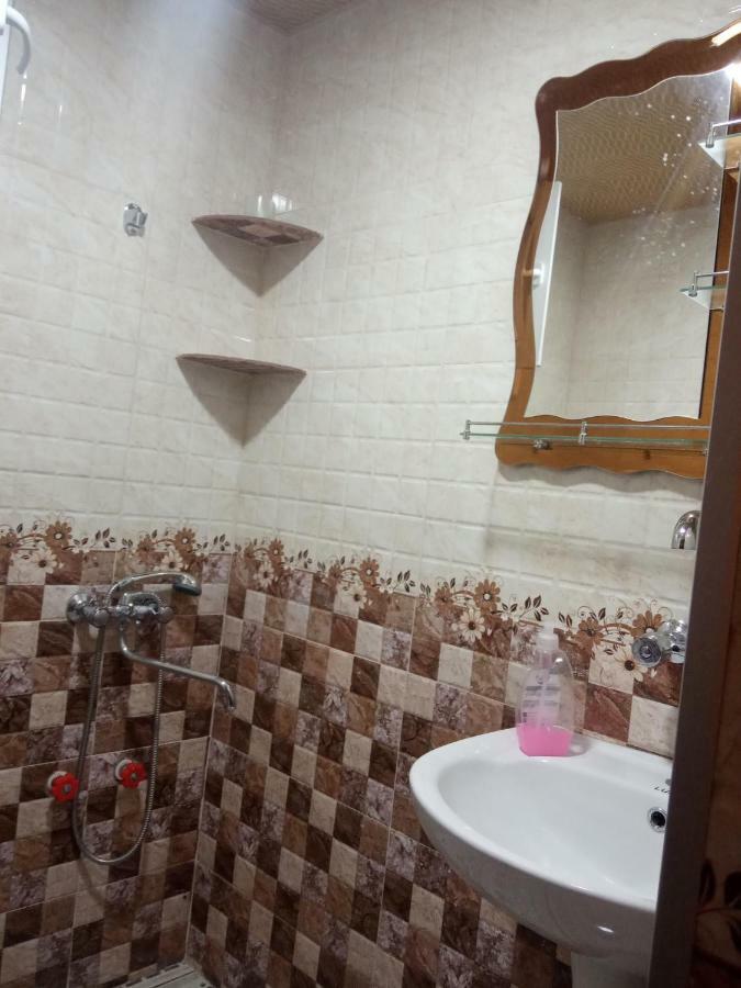 Guest House Tavaduri เมสเตีย ภายนอก รูปภาพ